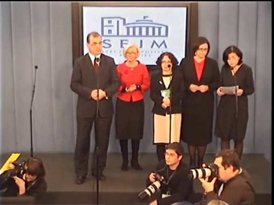 Bezprawne działania Prezesa UKE uderzające w Katolików i demokrację