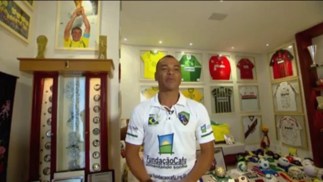 Crolla gru sullo stadio, due morti a San Paolo