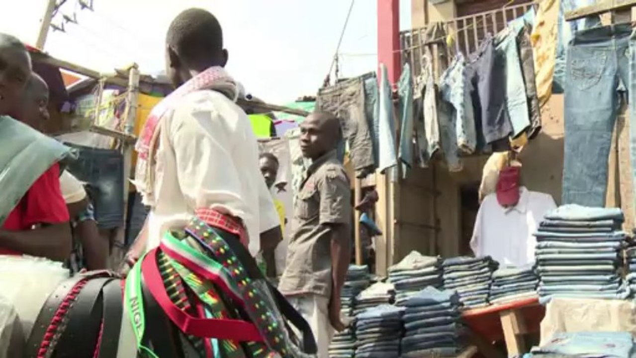 Islamwächter machen biervorräte in nordnigeria platt