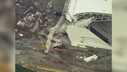 Download Video: Violent Accident during Brazil World Cup Stadium building - 3 deads.