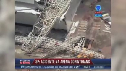 Скачать видео: Accident pendant la construction d'un stade pour la coupe du monde au Brésil. 3 morts