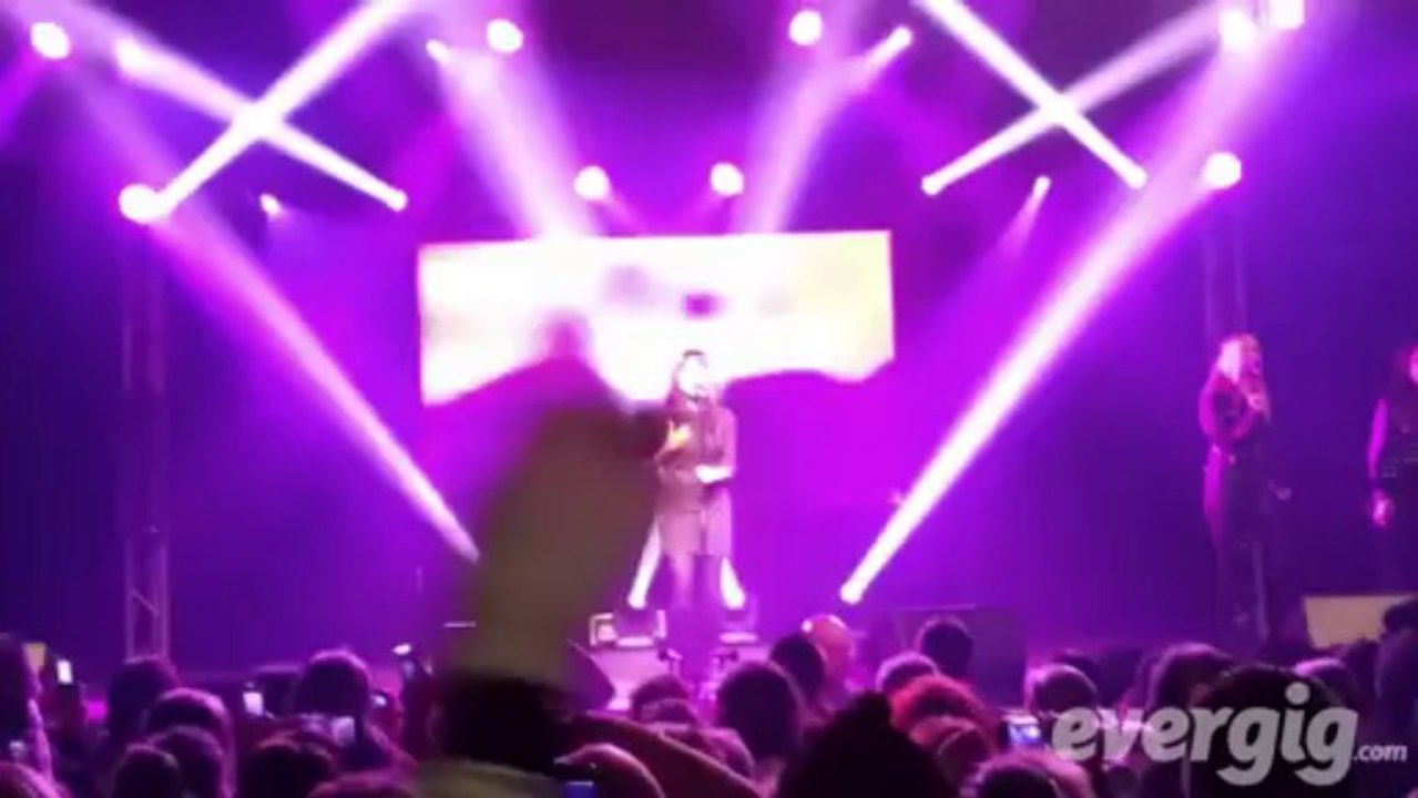 NRJ Music Tour "Leslie - Vadel " Sorry seems to be the hardest word "" - Les arènes de Valenciennes - Concert Evergig Live - Son HD