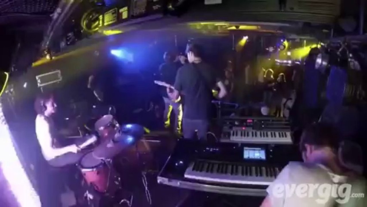 Neckless "Lines" - Batofar - Concert Evergig Live - Son HD