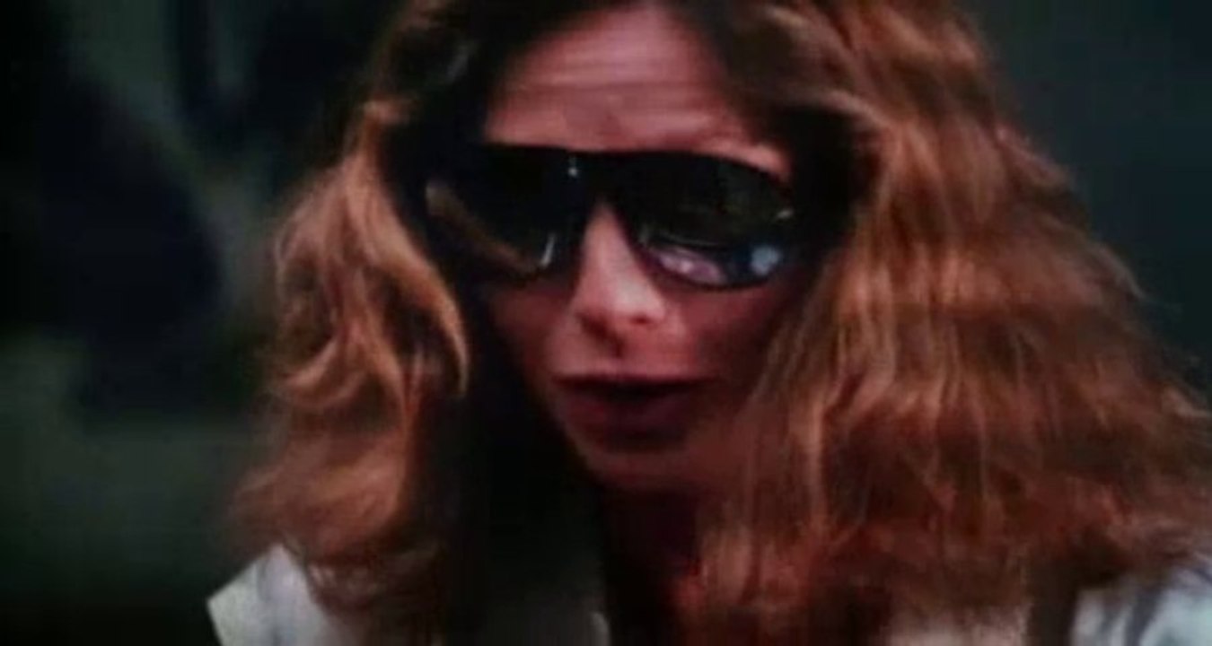 Looker trailer