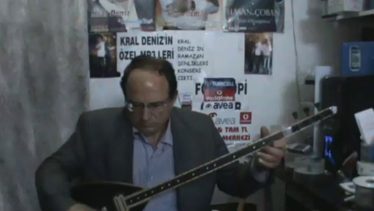 Ümit Canilhan Öksüz Oğlan