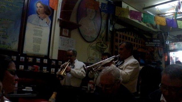 LES MARIACHIS PLACE GARIBALDI MEXICO (MEXIQUE) LE 14 NOVEMBRE 2013