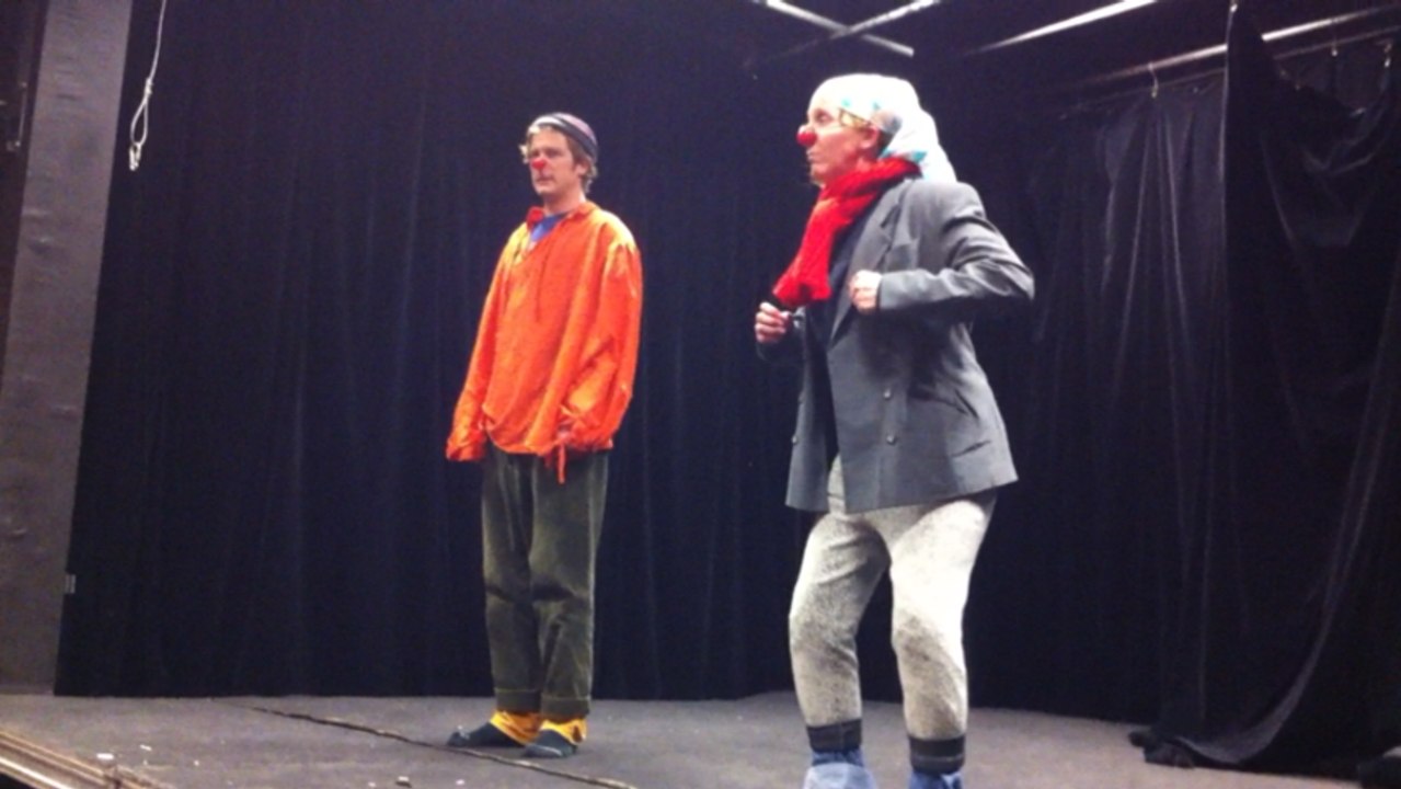 Stage clown