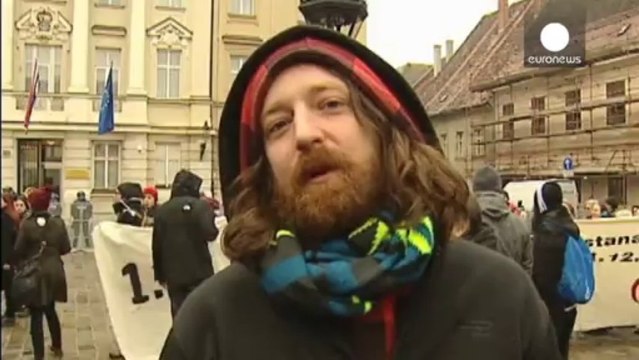 Croacia decide hoy en referéndum el futuro de los matrimonios gays