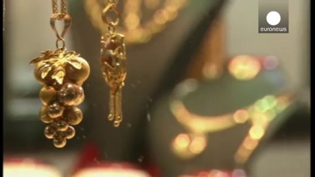 'People have more confidence to buy' - Tehran shoppers react to Iran sanctions relief