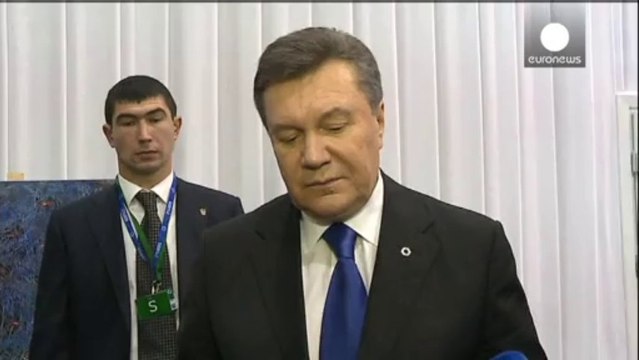 Yanukovych says Ukraine-EU deal is suspended, not cancelled