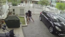 China: Mujer especialista en Muay Thai sorprendió y dejó mal herido a ladrón / Women Vs Thief : Women Wins with Muay Thai combo