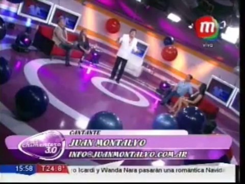 Juan Montalvo cantó Mujeres Divinas