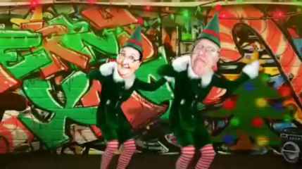 Elf Yourself