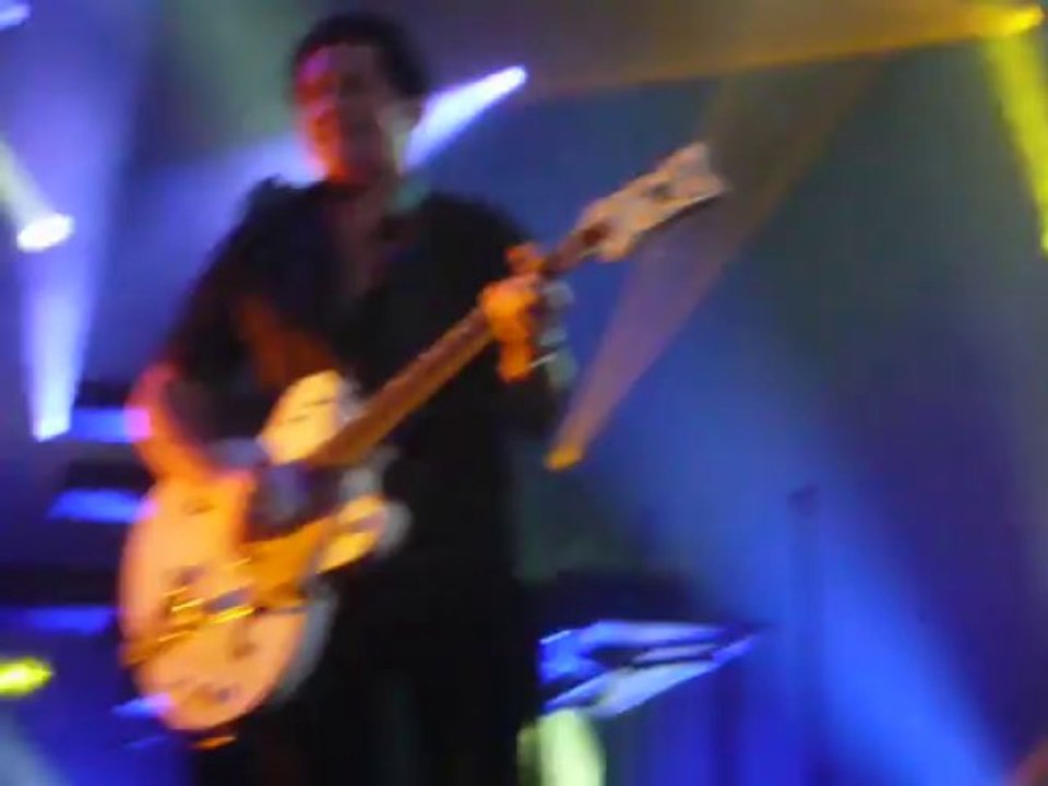 Simple Minds - Promised you a miracle - Paris, Zénith - 24 novembre 2013