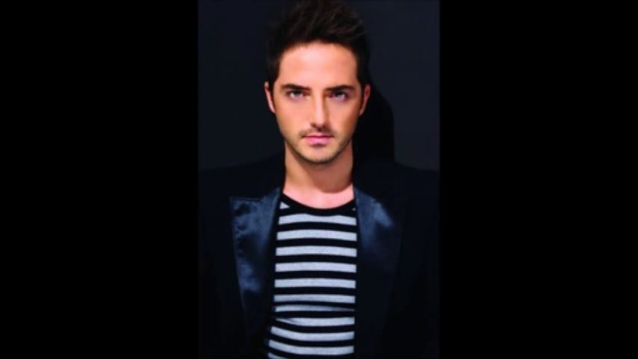 Gökhan    ÖZEN    - SEN BENI UNUT   2010