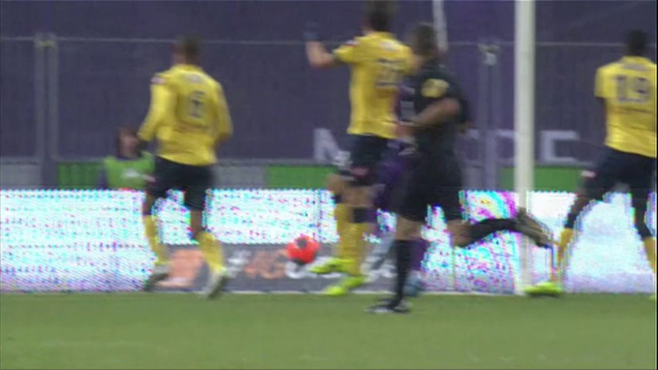 But Wissam BEN YEDDER (45ème) - Toulouse FC - FC Sochaux-Montbéliard - (5-1) - 30/11/13 (TFC - FCSM)