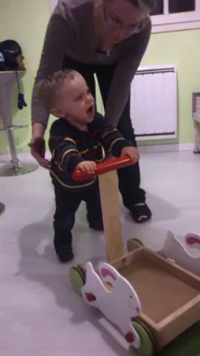 15 mois et Alexis marche (presque...)