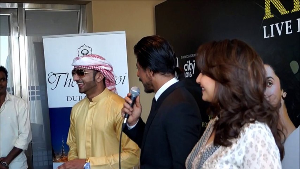 #SRK @iamsrk || Shah Rukh Khan & Madhuri Dixit in Dubai (HD)