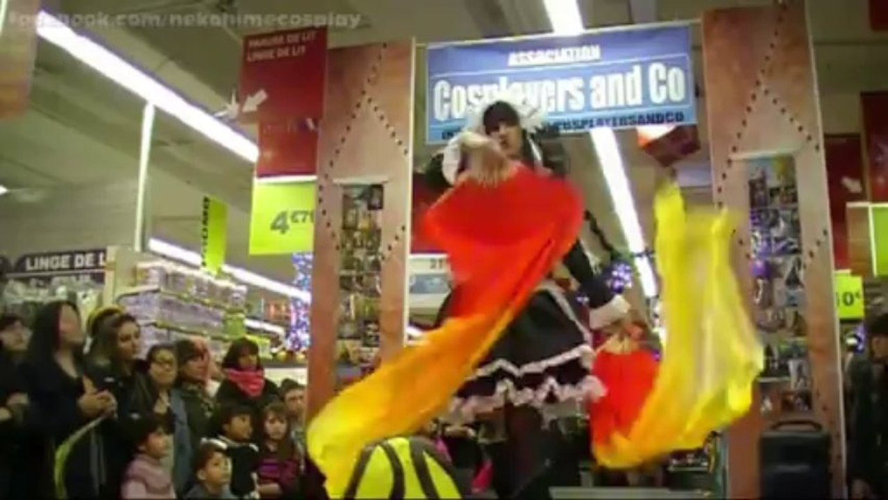 Cosplay Celestia de Danganronpa