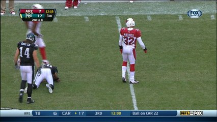 Honey Badger lays big hit on DeSean Jackson