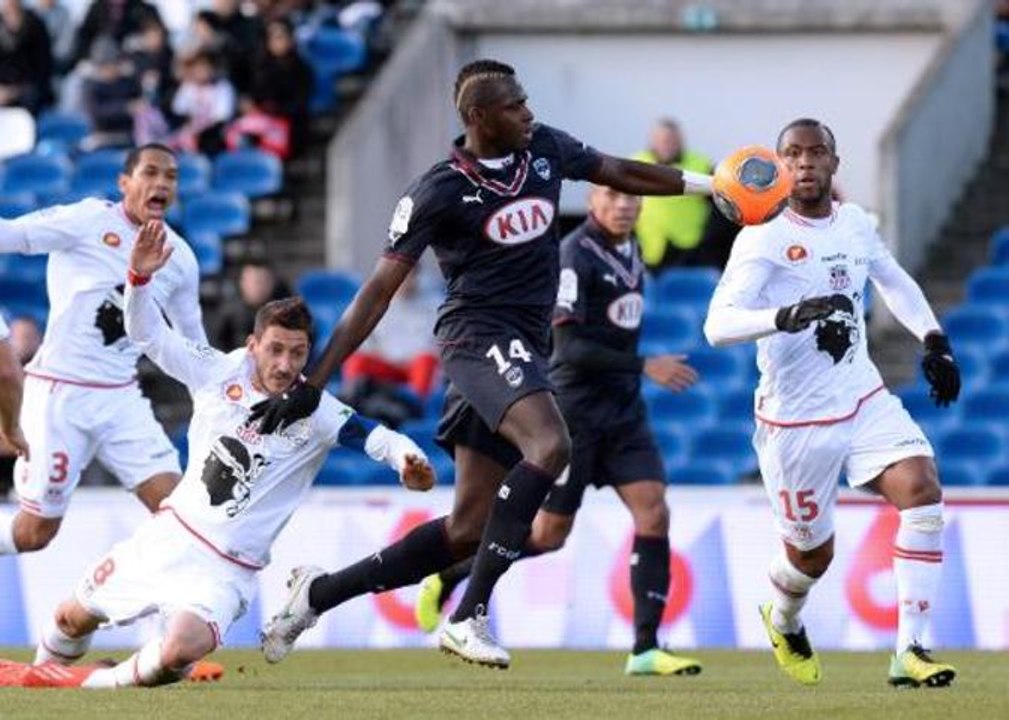 Girondins de Bordeaux - AC Ajaccio (4-0) - 01/12/13 - (FCGB - ACA) - Résumé