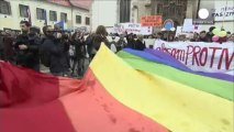 Referendum contro nozze gay: per Croazia matrimonio è solo tra uomo e donna