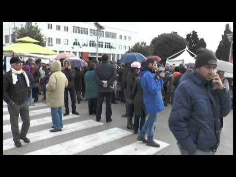 Napoli - L'ex base Nato di Bagnoli riapre alla città -2- (01.12.13)