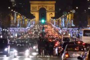 Paris Noel'e hazır