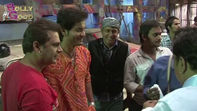 New Hindi Movie 'Chahe Koi Mujhe Junglee Kahe' Cast On Location | Latest Bollywood News