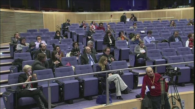 União Europeia preocupada com a Ucrânia