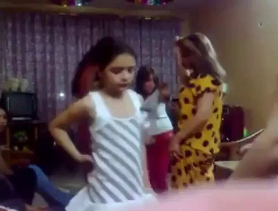 Arabic dance