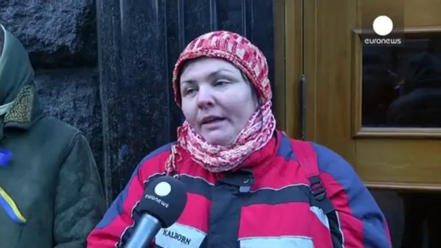 Kyiv demonstrators occupy government buildings as Ukraine president appeals for calm