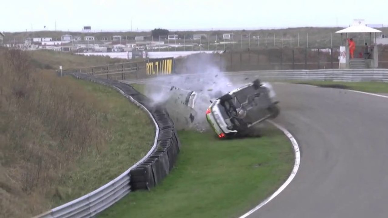 BMW 130i Crash