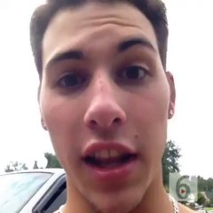 How to make yourself look like a giraffe