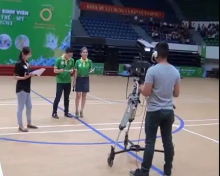 BHUL 52_Ekip U-league chuẩn bị trước giờ thi đấu