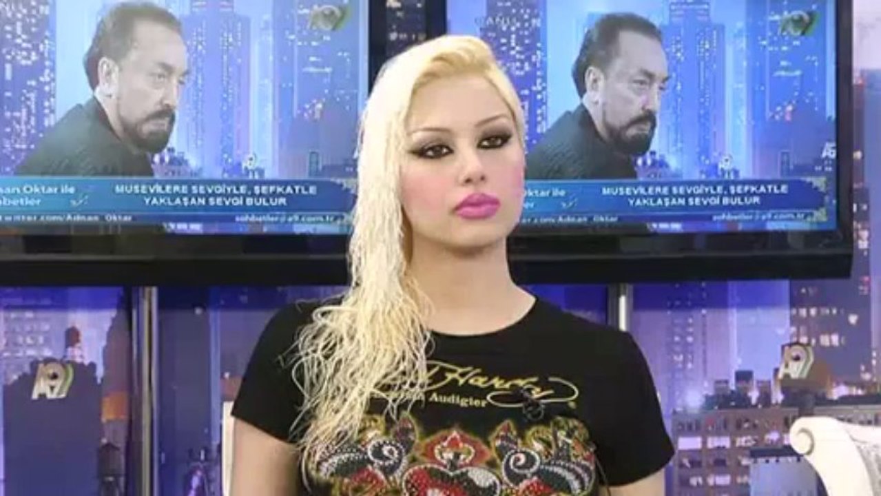 Filistin ve İsrail birbirine sevgiyle yaklaşmalı.