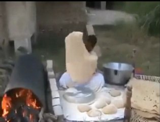 Biggest Chapati Making-Amazing