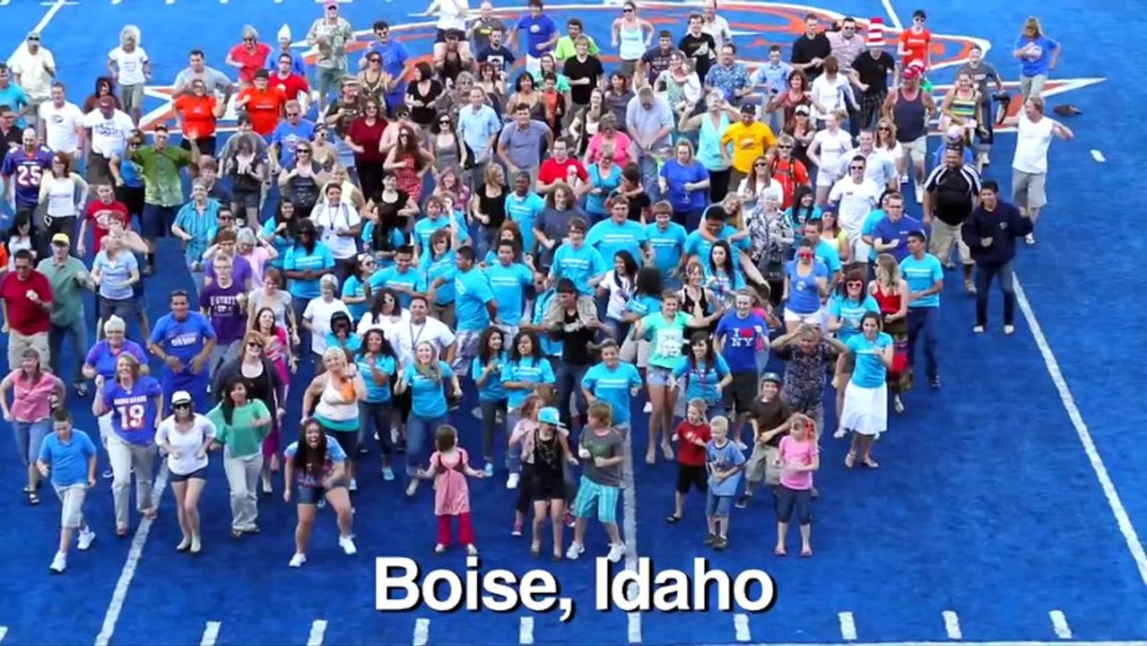 Where the Hell is Matt? Dancing (2012)