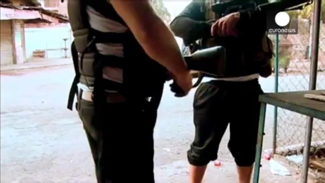 Lebanon sends its army in to keep the peace in Tripoli