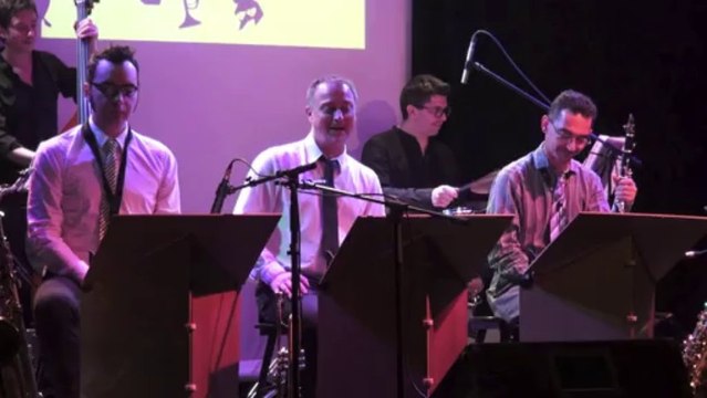 Wholly Cats : Tout le monde vient voir les Wholly Cats (Paroles de Marylou Lavigne)