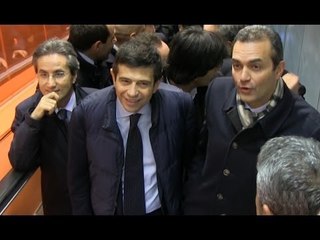 Télécharger la video: Napoli - Il ministro Lupi inaugura la nuova stazione di Piazza Garibaldi -2- (02.12.13)