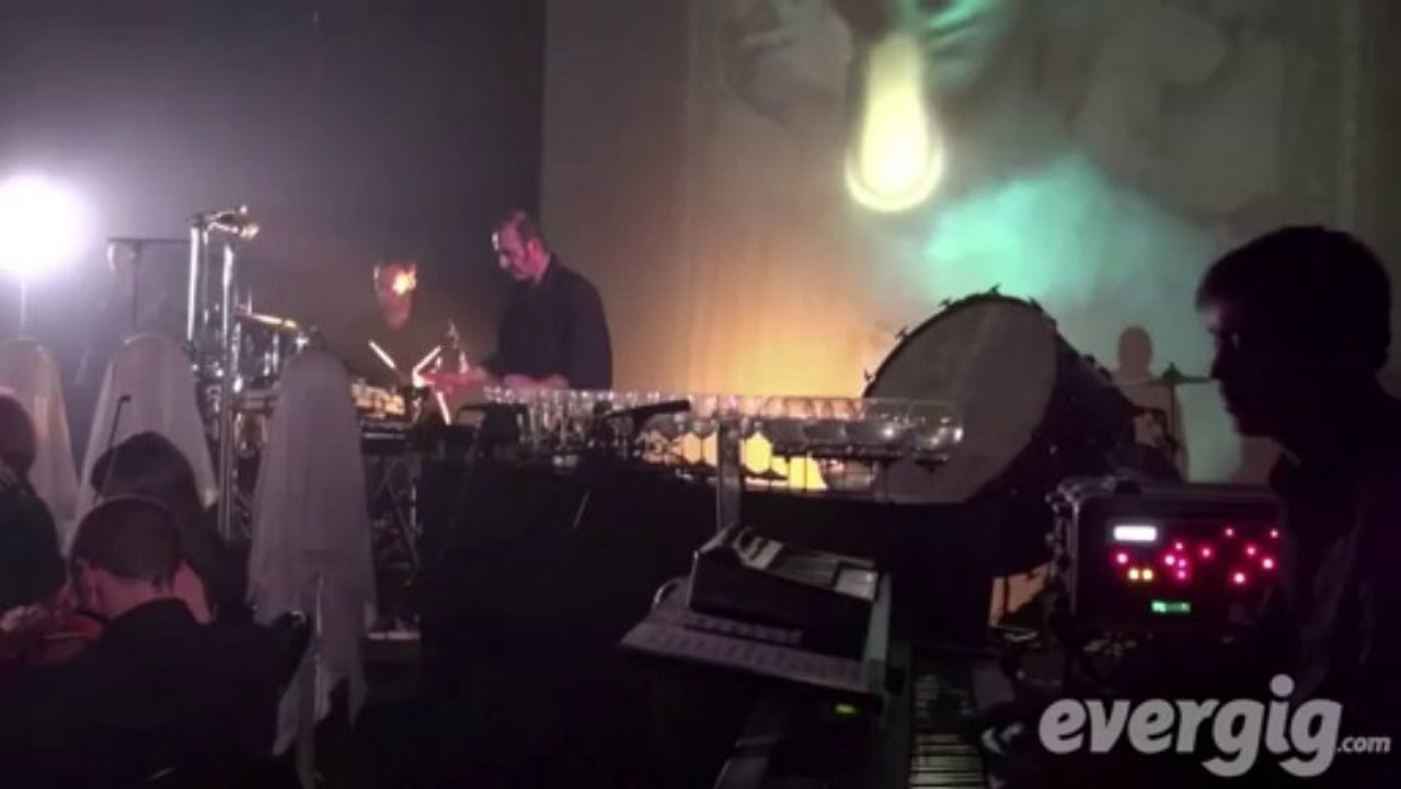 Ez3kiel "The girl with the sun in her hair" - Le centquatre - Concert Evergig Live - Son HD