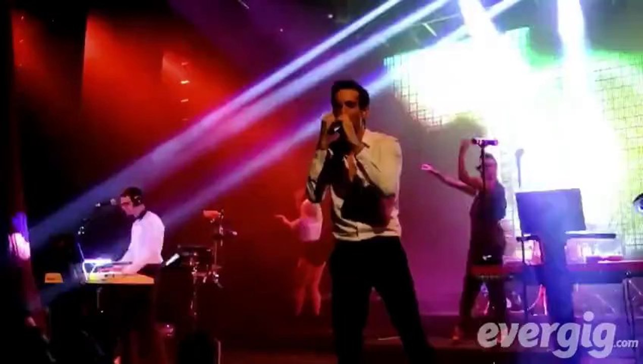 The Young Professionals "Be with you tonight" - Trianon - Concert Evergig Live - Son HD