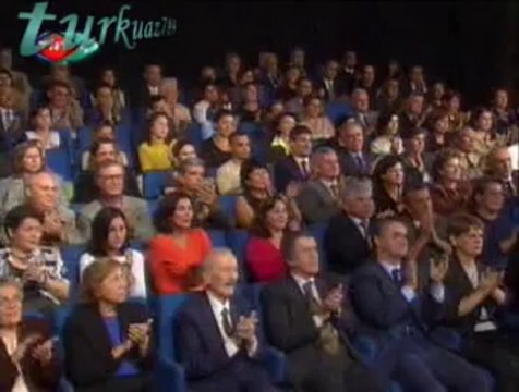 Ahmet DİNLEYEN (Viyolonsel)-Hicaz Giriş Taksimi-1