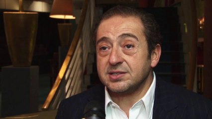 La Peste, disait-il ! : ITW de Patrick Timsit