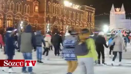 Kızıl Meydan'da paten keyfi