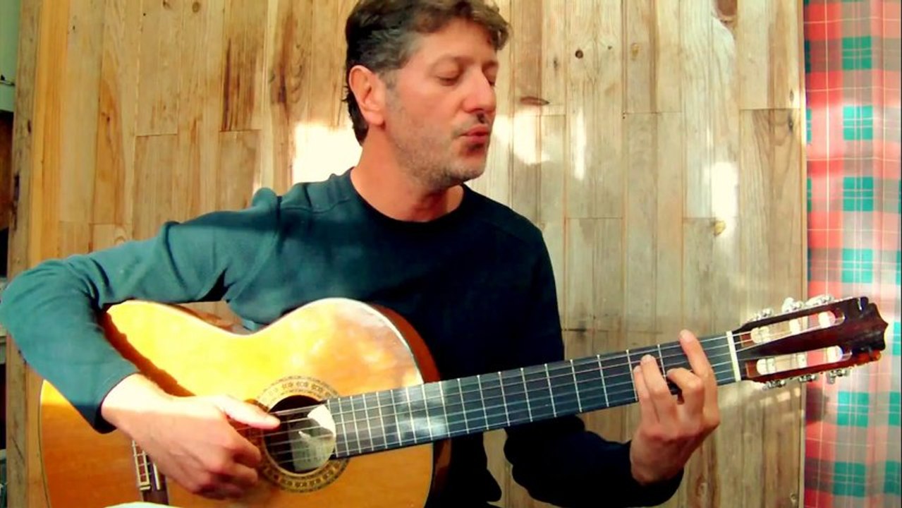 Cupidon s'en fout - Georges BRASSENS reprise (guitar & vocal cover)_1280x720