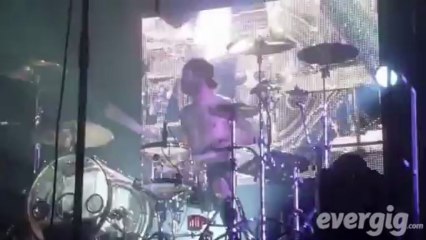 Skip The Use "The face" - Zénith de Paris-La Villette - Concert Evergig Live - Son HD