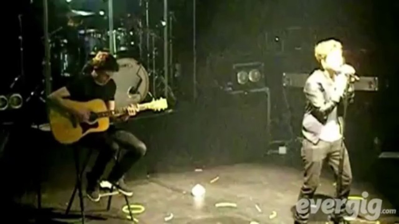 Conor Maynard "Diamonds" - Bataclan - Concert Evergig Live - Son HD