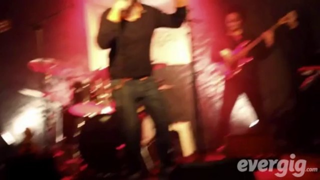 Rugaï Les pieds dans le plat - Le Sentier Des Halles - Concert Evergig Live - Son HD